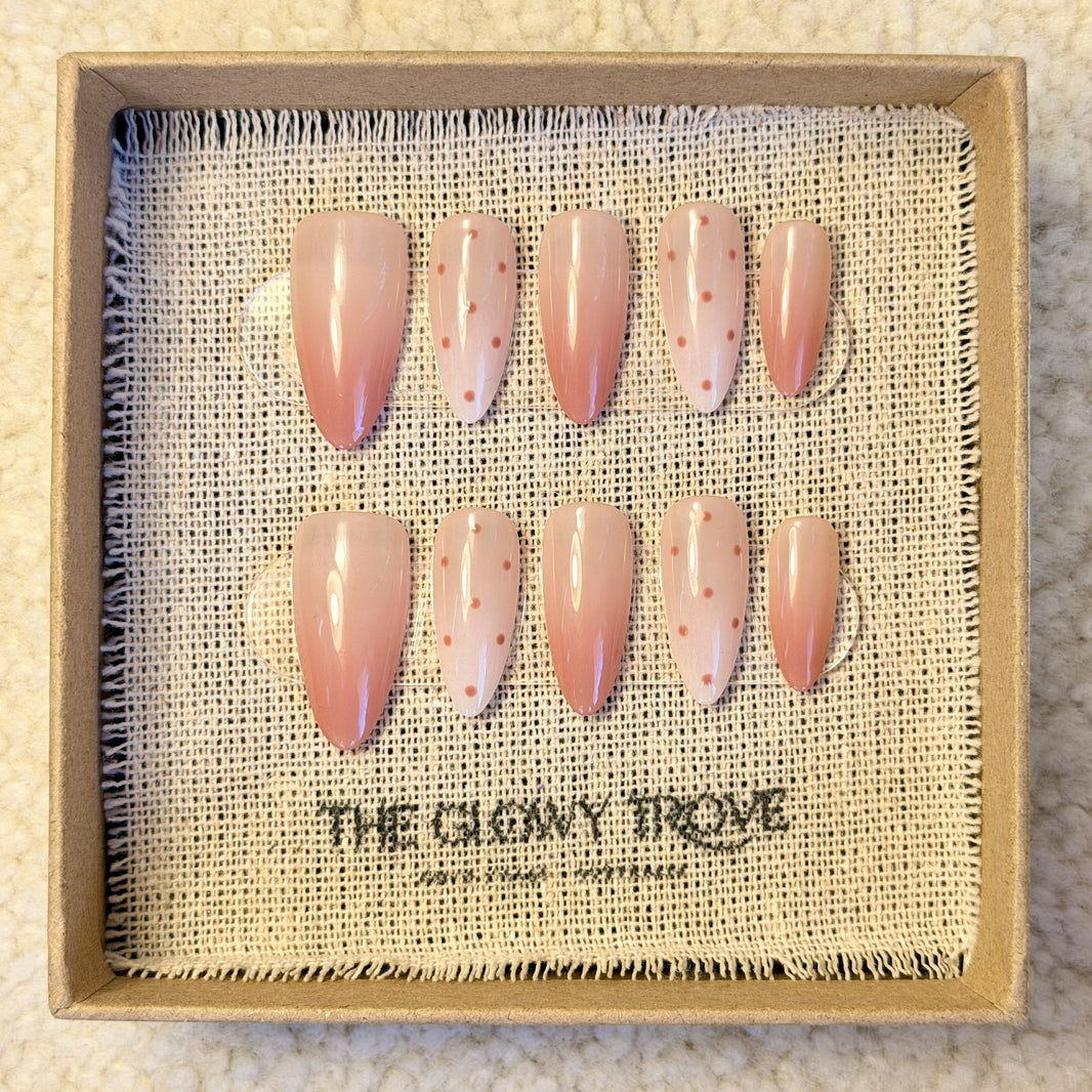 Polka Nude
