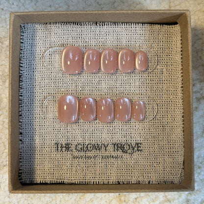 Peach Cateye press-on nails - Short Squoval