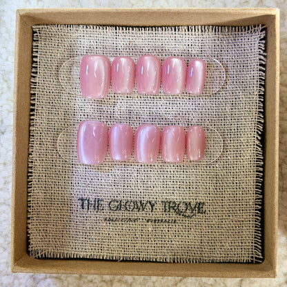 Rose Quartz Cateye press-on nails - Short Square